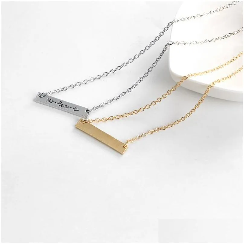 Pendant Necklaces Isang Ingenious Lovers Love Letters Pendants Necklace Alloy Arrow Through Heart Short Chain Jewelry Gift Drop Delive Dhnqr