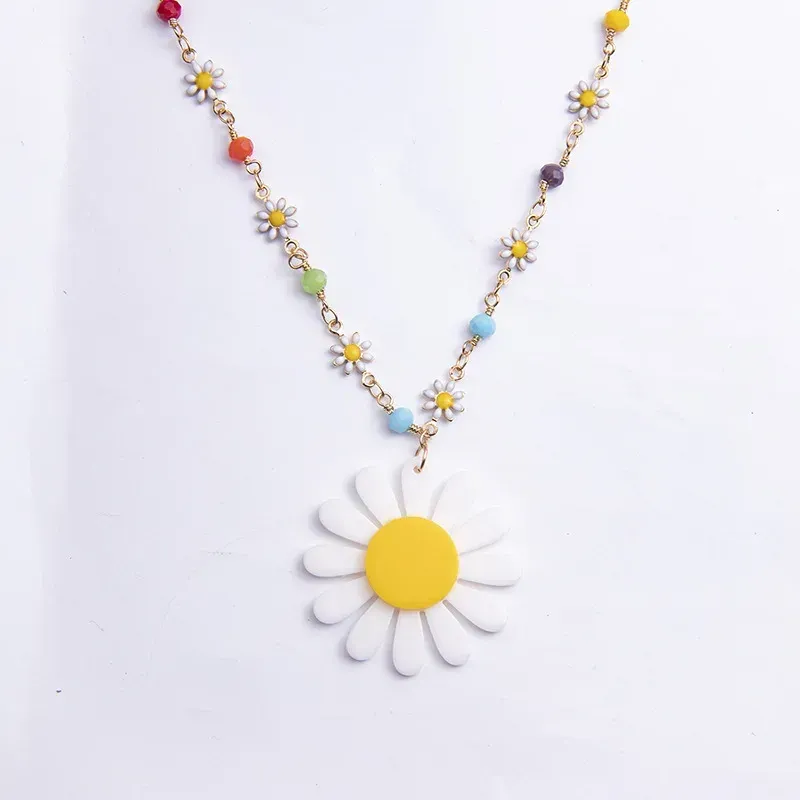 Chains Colorful Delicate Sunflower Acrylic Pendant Necklace For Women Girls Autumn Winter Handmade Metal Geometric Sweater