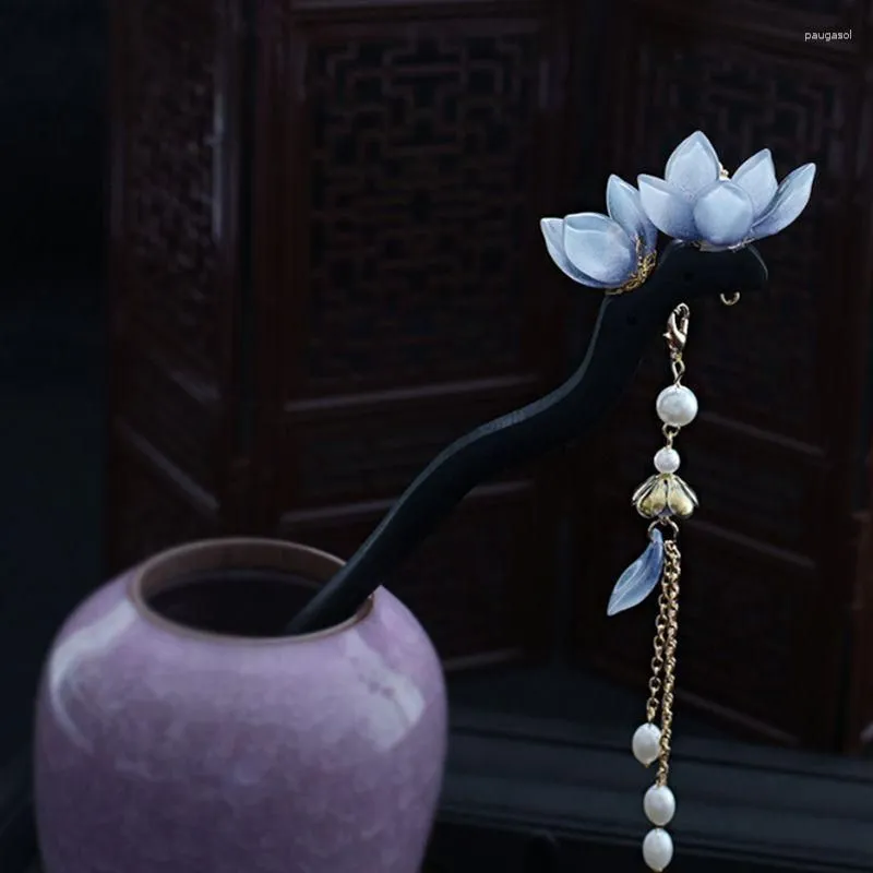 Hair Clips Luxury Wooden Stick Blue Flower For Women Daily Wear