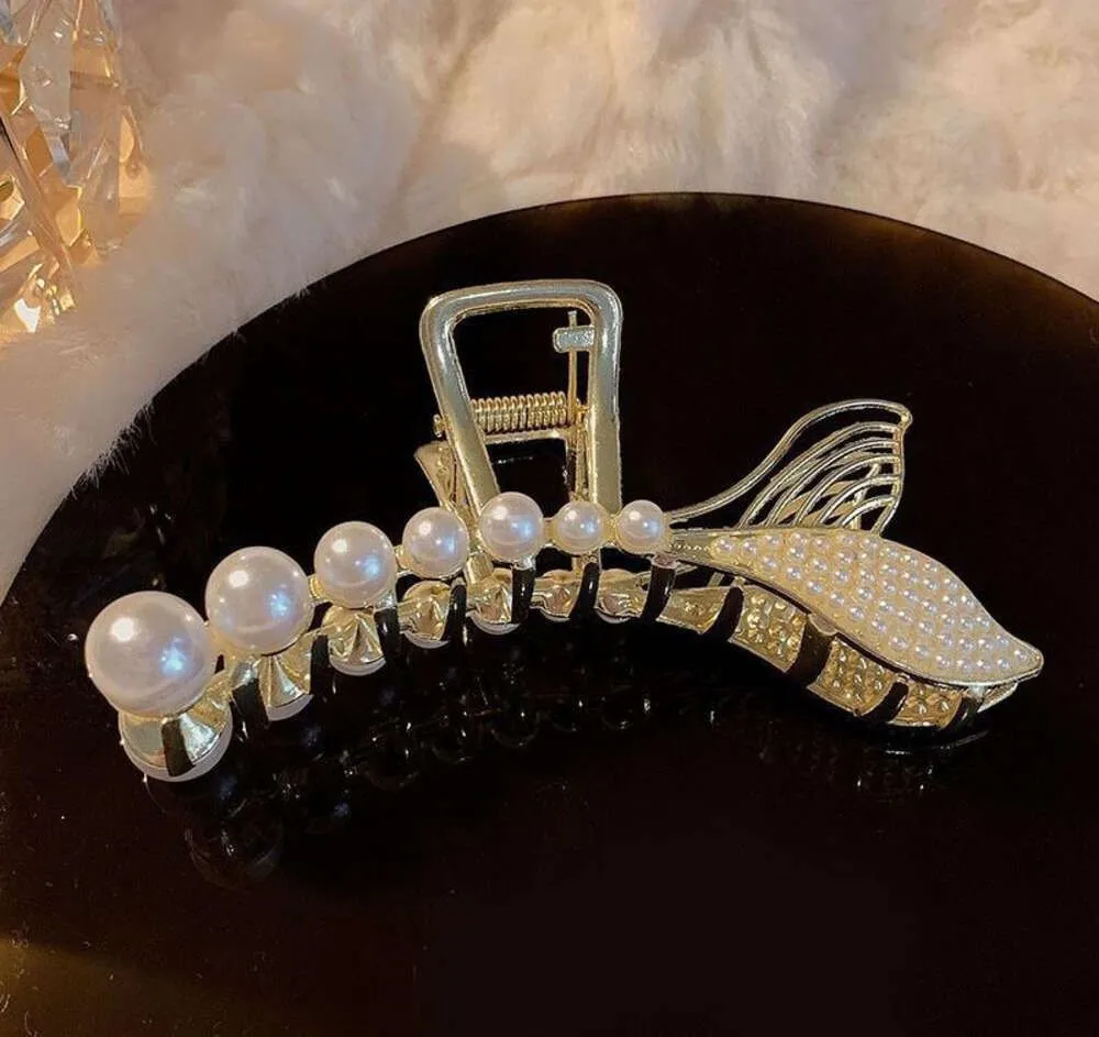 Hair Clips Fashion Barrettes Pearl Hairclips Metal Hollow Out Fish Tail Vintage Golden Mermaid Hairpins For Women Jewelry gifts