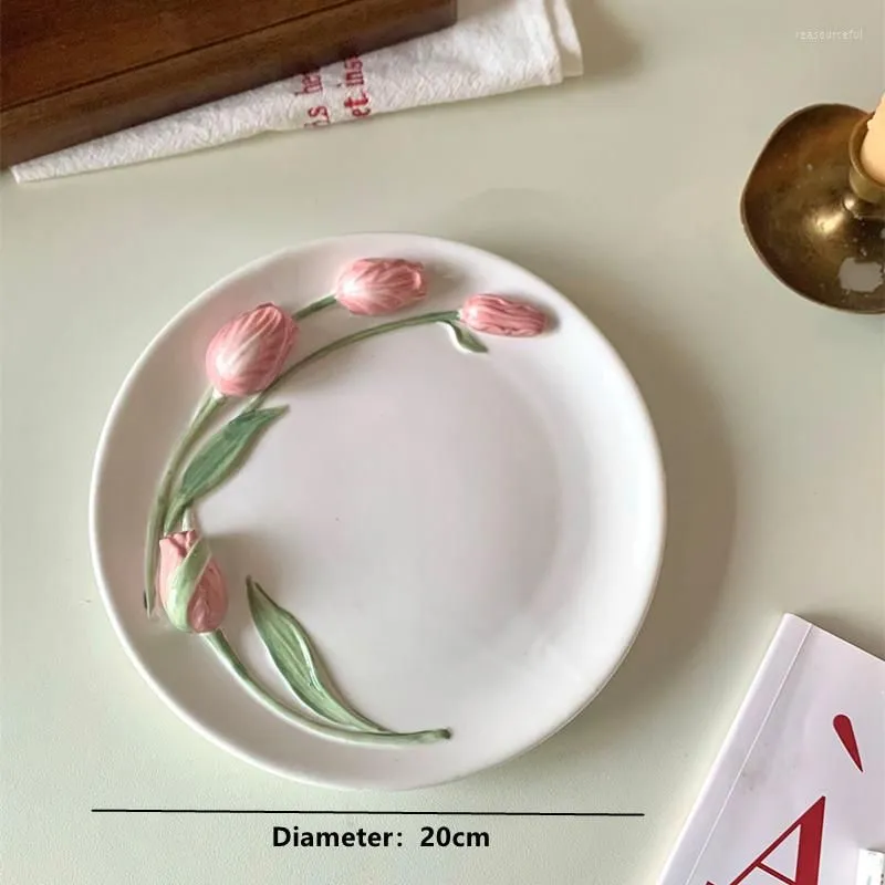Plates Tulip Plate Three-Dimensional Relief Retro Style Ceramic Cake Dessert Fruit Kitchen Tableware Hand-Painted Dinner