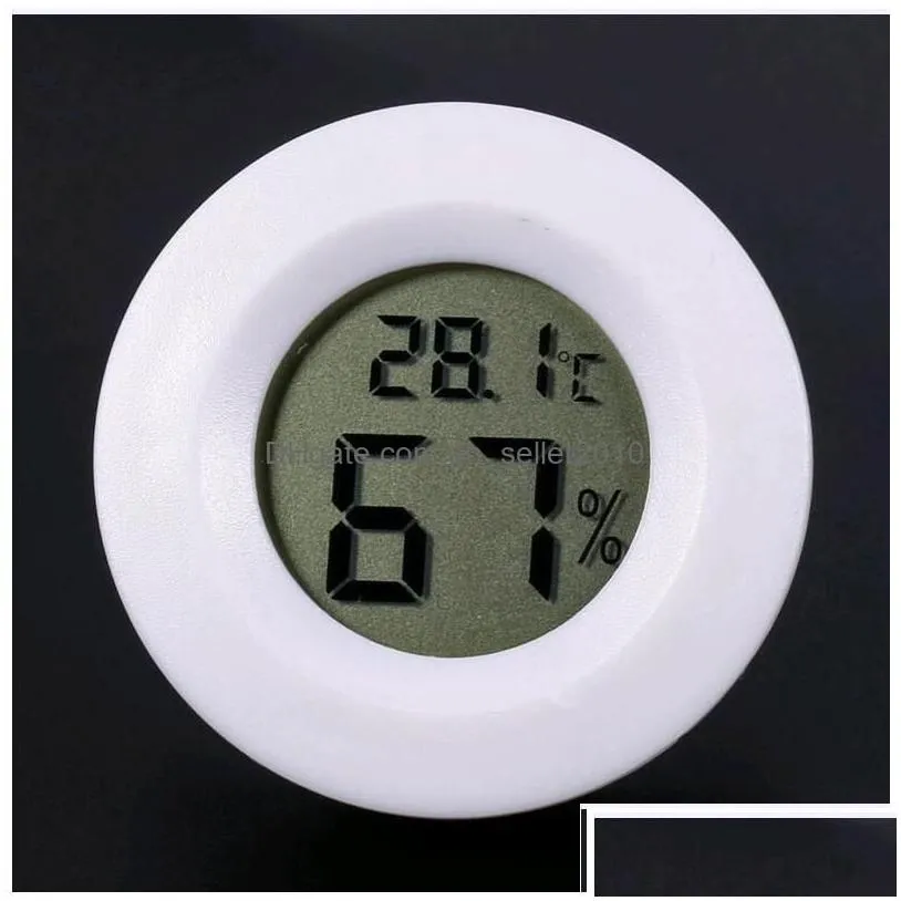 wholesale temperature instruments mini round lcd digital thermometer hygrometer fridge zer tester humidity meter detector home measuring tool