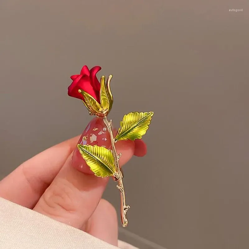 Brooches Creative Beautiful Rose Flower Collection For Women Lady Elegant Pin Summer Design Party Valentine`s Day Gift