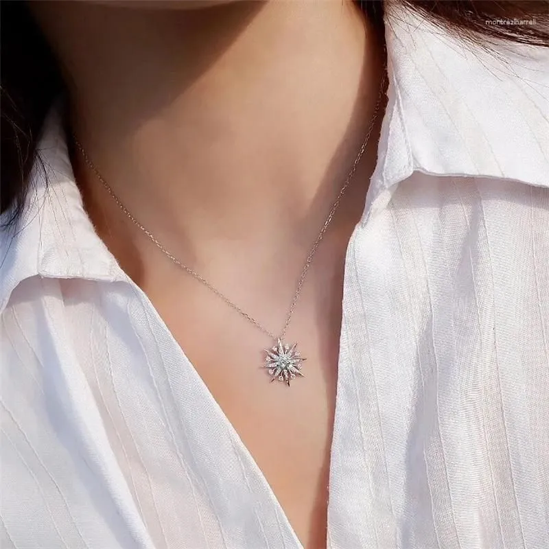 Chains Korean Ladies Ins Snowflake Sterling Silver S925 Necklace Light Luxury Sun Flower Clavicle Chain For Girlfriend Christmas Gift