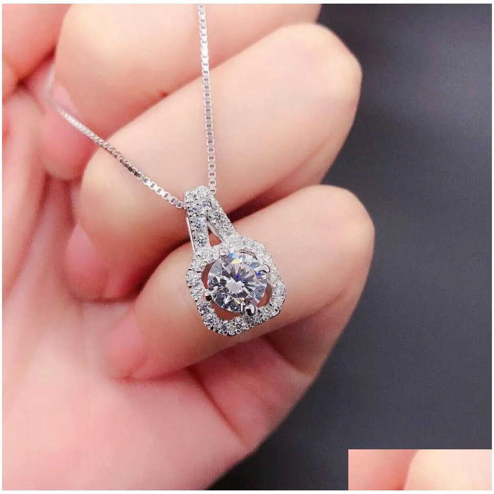 Pendant Necklaces Isang 925 Sterling Sier Necklace American European High Quality Cubic Zirconia Diamond Girls Jewelry Wholesale Drop Dhfxh
