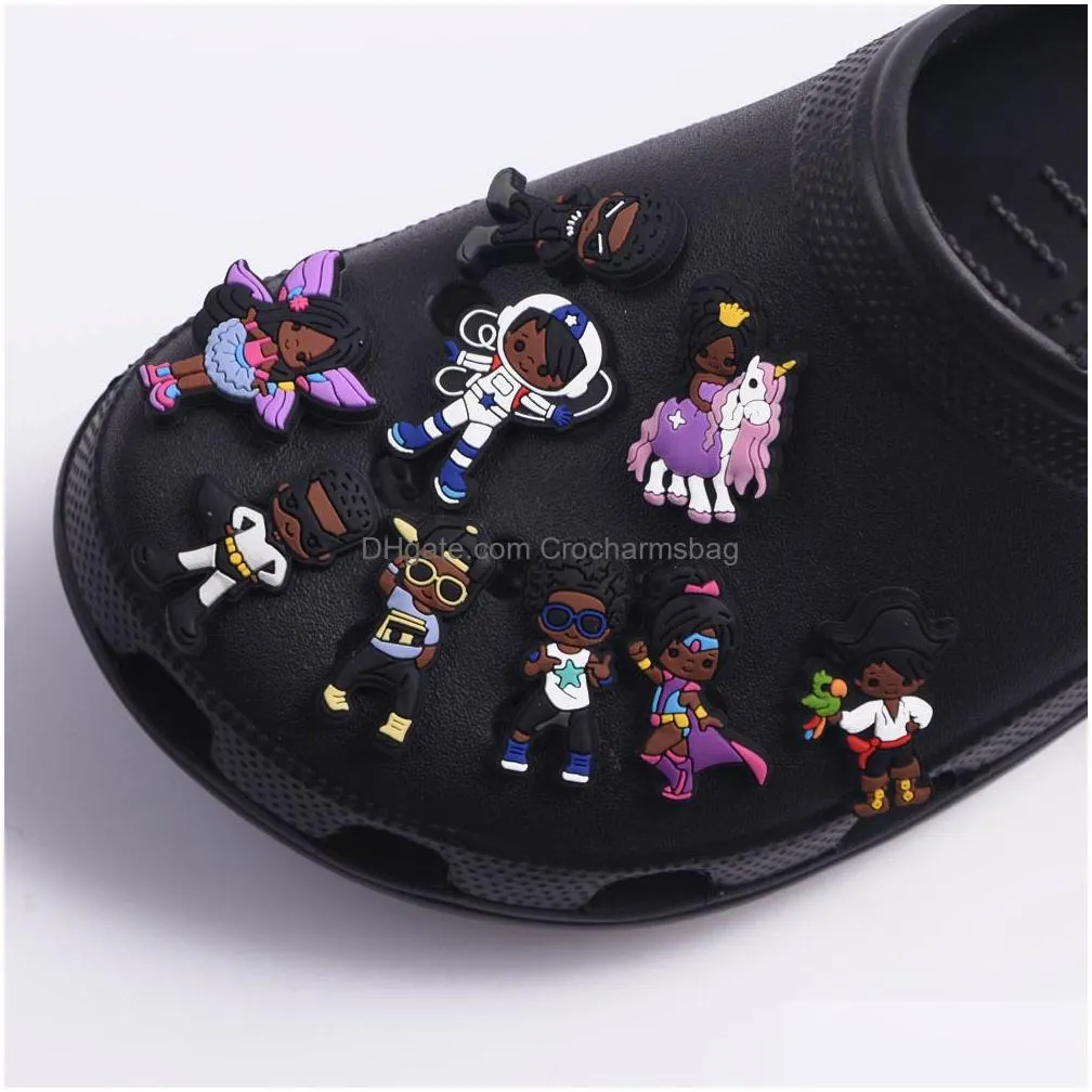 Shoe Parts & Accessories Custom Clog Charm Black Girl And Boy Shoes Charms For Kids Gift Wholesale Drop Delivery Dht9K