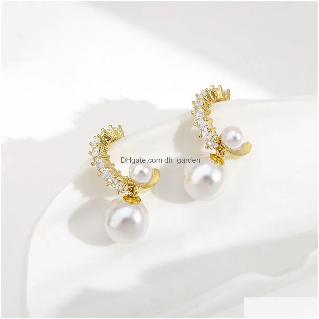 Hoop & Huggie Exquisite Gold Color Korea Design C-Shaped Zircon Pearls Pendant Earrings Temperament Luxury Simple Drop Deliv Dhgarden Dhrxc