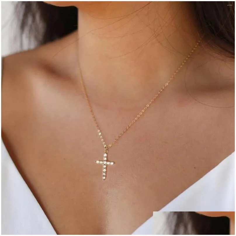 Pendant Necklaces Dainty Cross Necklace For Women 14K Gold Plated Cubic Zirconia Simple Cute Drop Delivery Otubv
