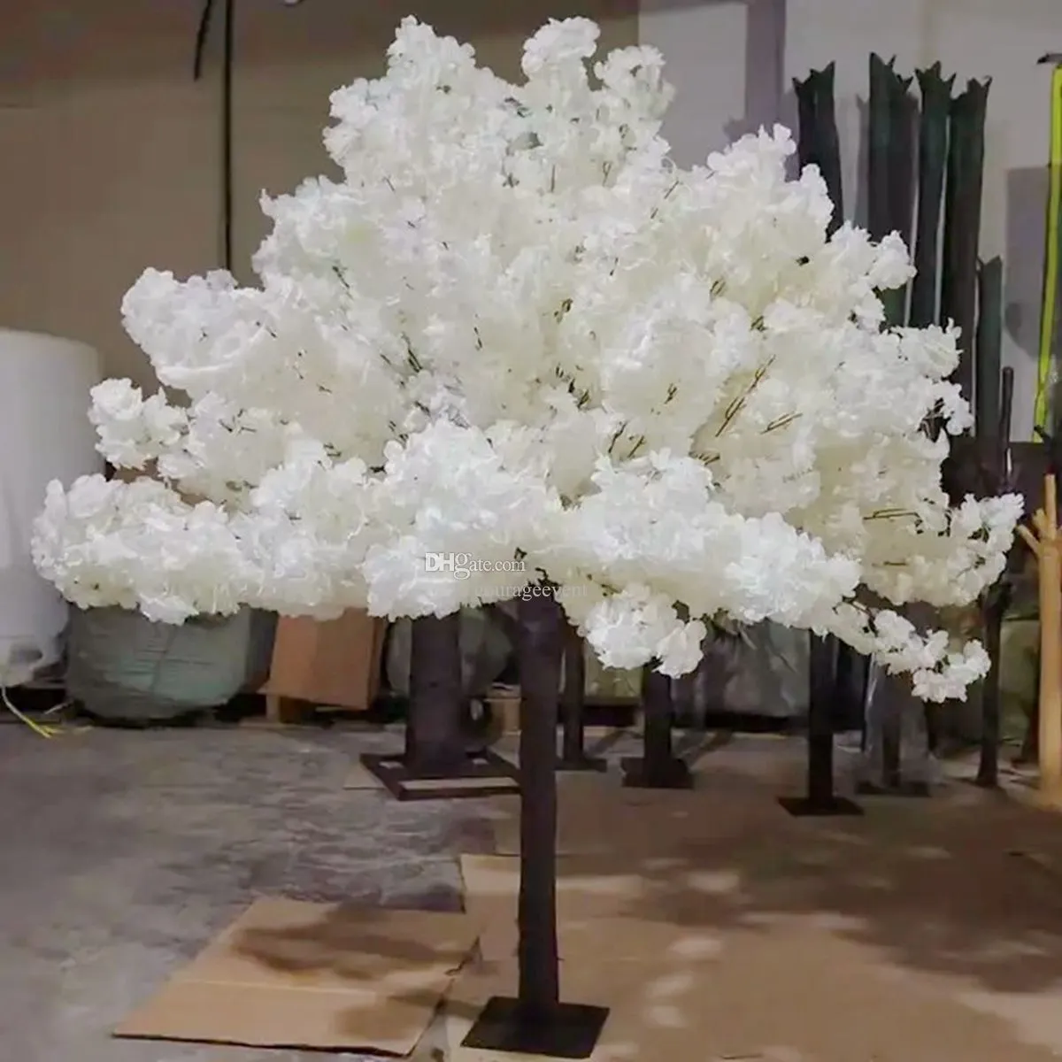 Wedding reception table decor decorative flowers stand floral flower tree decor for wedding heart table 205 Banquet Road Lead Stand For Wedding Decoration