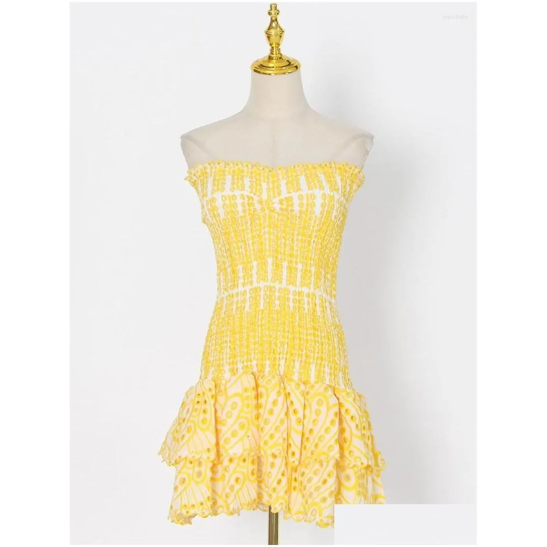Basic & Casual Dresses Flordevida Yellow Embroidered Summer Dress Off Shoder Mini Ruffled Party High Quality Y Women 2023 Ladies Drop Otkxq