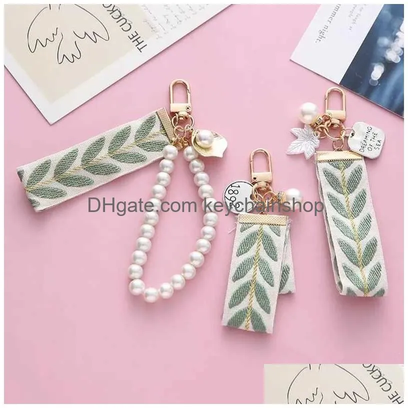 Keychains & Lanyards 2Pcs Elegant Leaf Pattern Wristlet Keychain Cute Shell Pendant With Keyrings And For Women Keys Phones Wallets D Dhx3I