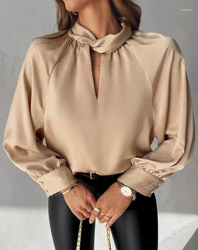 Women`s T Shirts Elegant Style 2023 Women Casual Blouses Top Long Sleeve White Keyhole Neck Twisted Decoration Pleated Loose