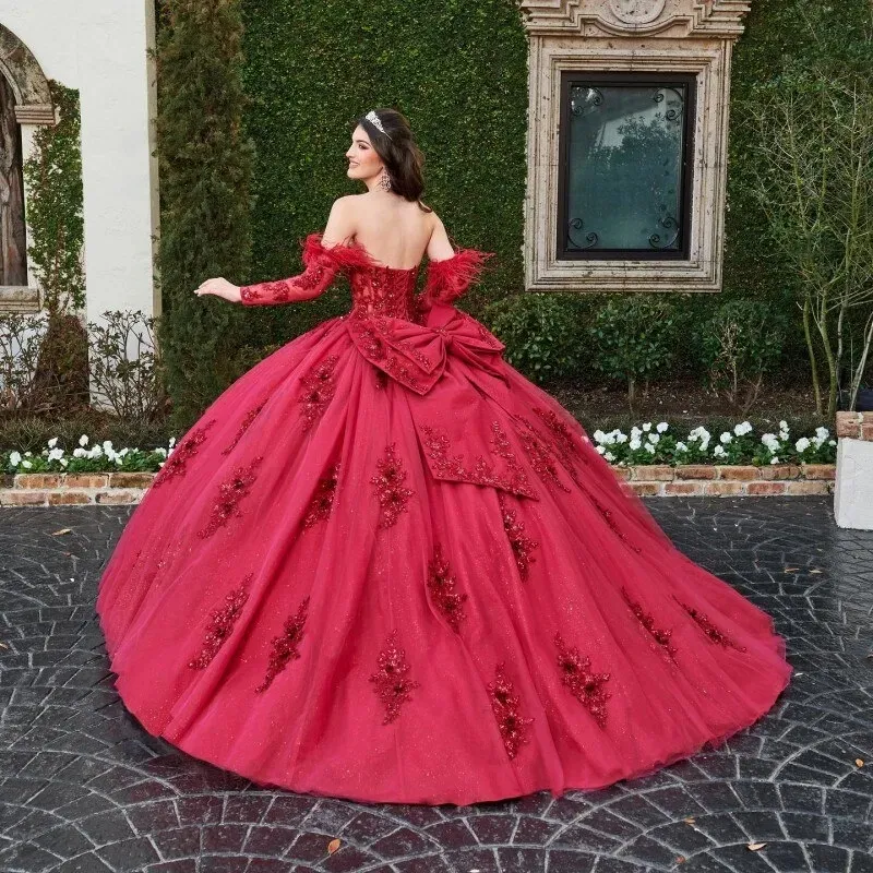 Red Quinceanera Dresses Sleeveless lace Appliques Ball Gown Off The Shoulder Feather Corset Vestidos Para XV Anos Graduations Prom Dress