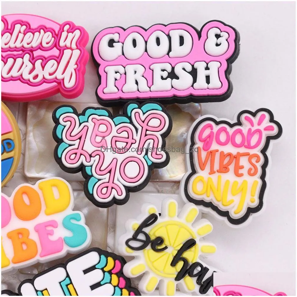 MOQ 20Pcs PVC Word Good Vibes Only Smile Queen  Happy Shoe Charms Parts Accessories Buckle Clog Buttons Pins Wristband Bracelet Decoration Kids Party
