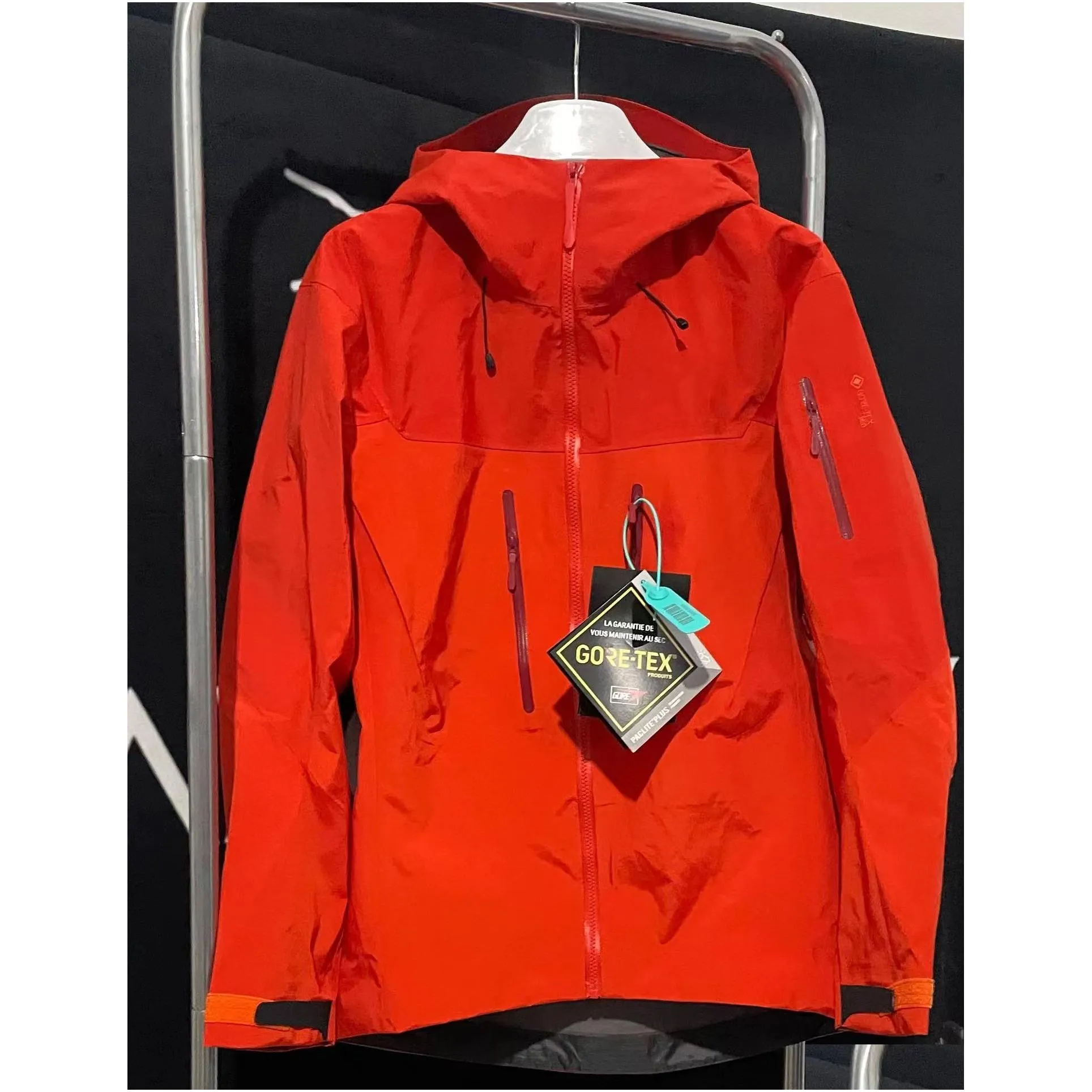 ARC Designer Men Jacket Triple GORE-TEXPRO SV/LT Waterproof Breathable Fabric Outdoor Waterproof Warm Jacket Men`s Women`s Casual Lightweight