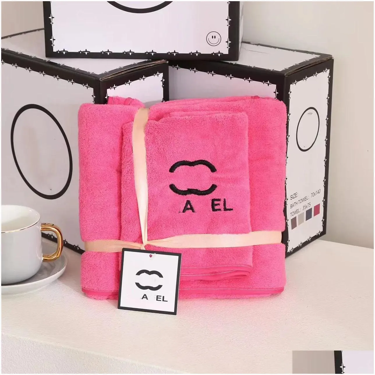 luxury designer bath towel set letter embroidered towel with multi-color fashionable dormitory shower absorbent and quick drying beach towel with gift