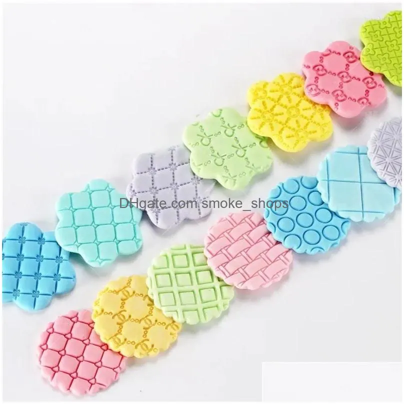 baking moulds 13 types plastic diy fondant cake embosser flower cookie cutters biscuit molds icing embossing decoration cutter tools