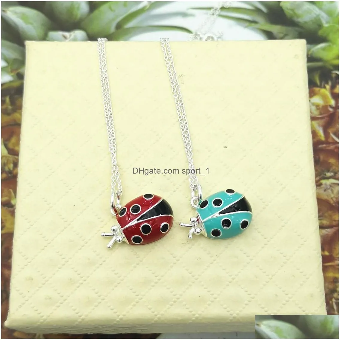 necklaces mrs sterling silver classic original red blue enamel scarab beetles o curb necklace pendant couples act the role ofing is
