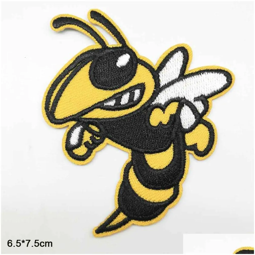 Angry Bee Honeybee Animal Cartoon Iron On Embroidered Clothes Patches For Clothing Stickers Garment Wholesale