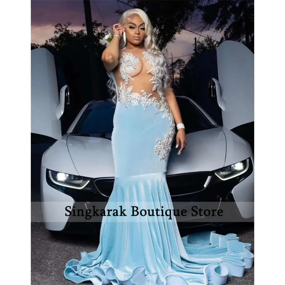 Sparkly Diamonds Blue Prom Dress For Black Girls Veet Glitter Bead Crystals Rhinestone Birthday Party Gown Vestidos