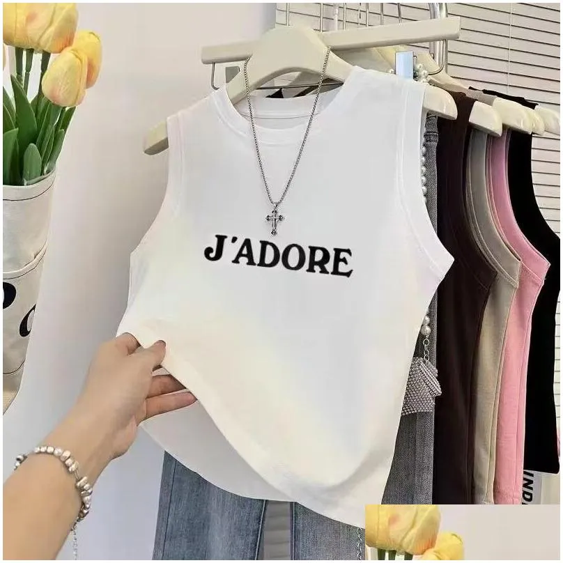 Summer European and American women`s sleeveless T-shirt vest, TANK TOP pure cotton round neck top, slim fit, fashionable and fashionable, high-end knitted