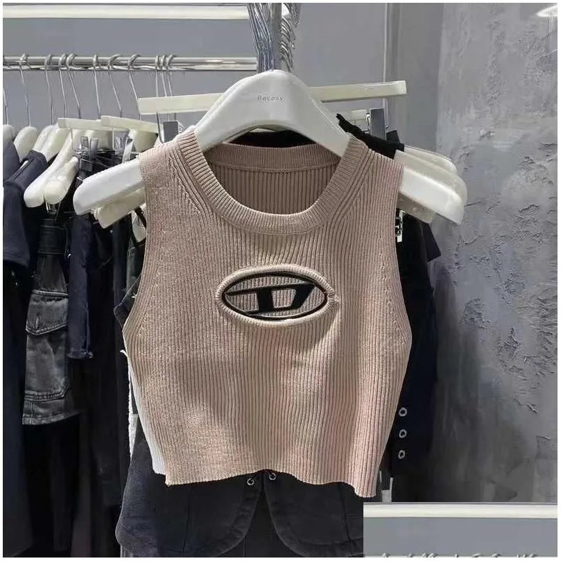 2024 Designer Deisel Hollow Out Metal Label Knitted Sleeveless Vest for Women`s New Slimming and Slimming Hot Girls` Outfits Disel tf