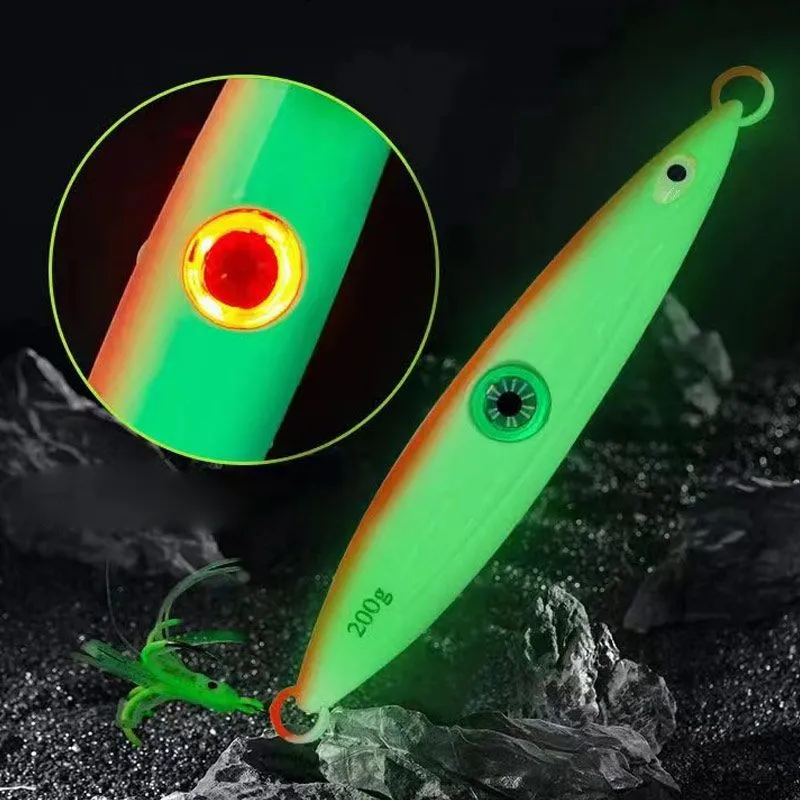 Glow-in-the-dark iron plate sea fishing boat fishing knife bait glow-in-the-dark with light keel reinforced flash Glow-in-the-dark (bare board +with squid four book