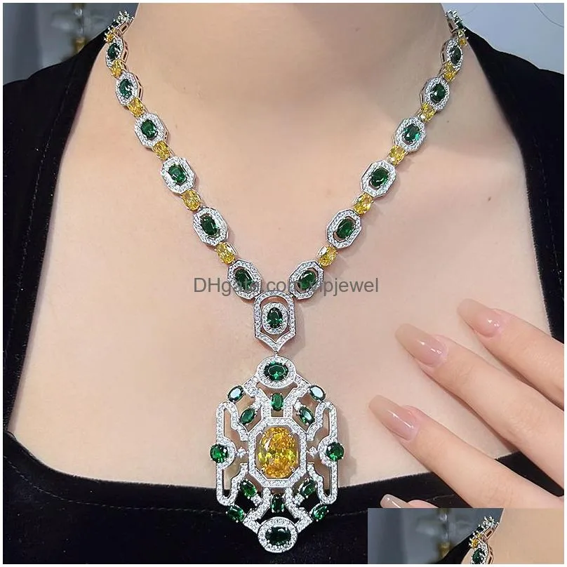 designer collection retro style necklace earrings women lady inlay green cubic zircon yellow oval diamond plated gold color rhombus pendant chain jewelry