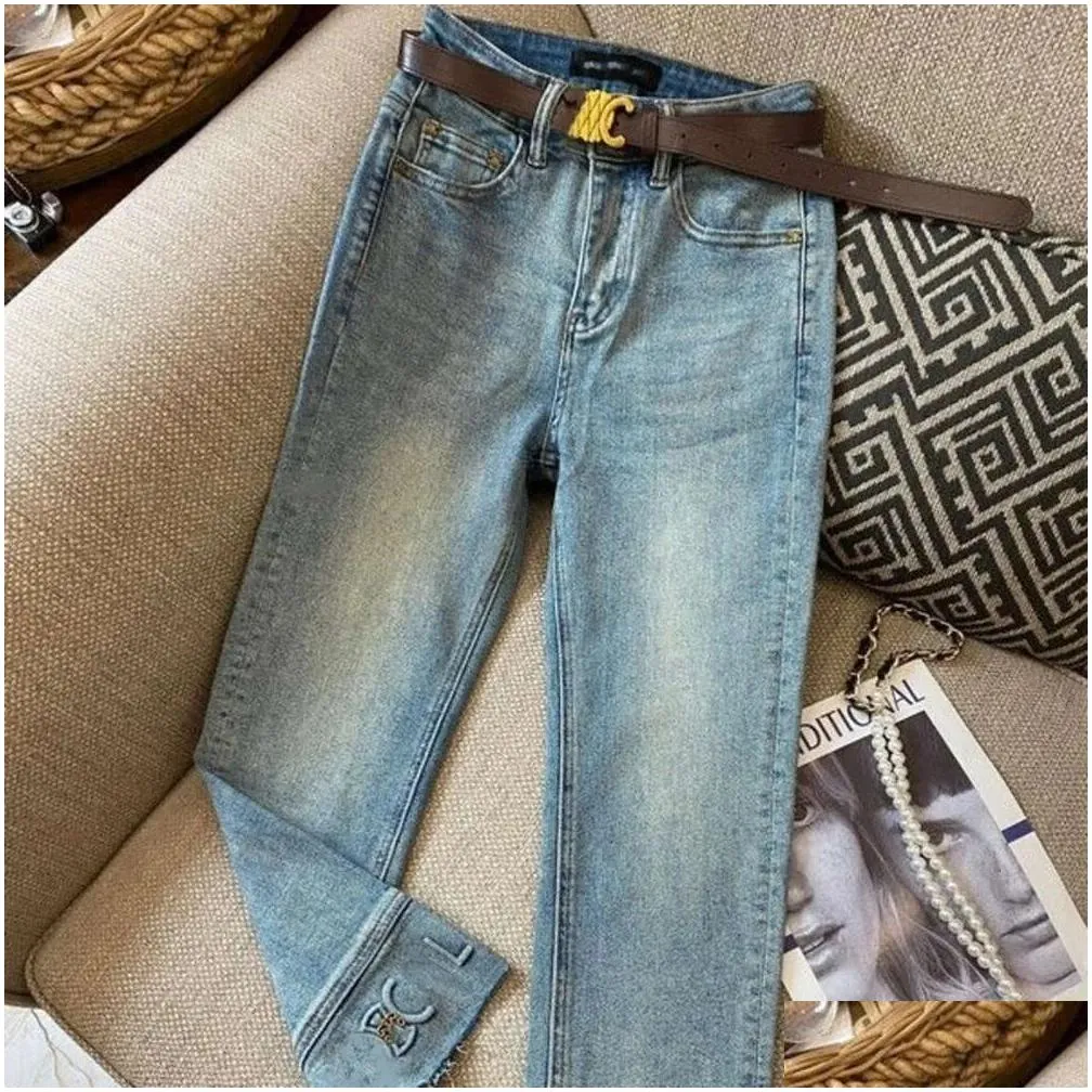 Plus Size women jeans designer pants fashion metal charm letter graphic nine-quarter denim Pants high-waisted loose-fitting straight-leg
