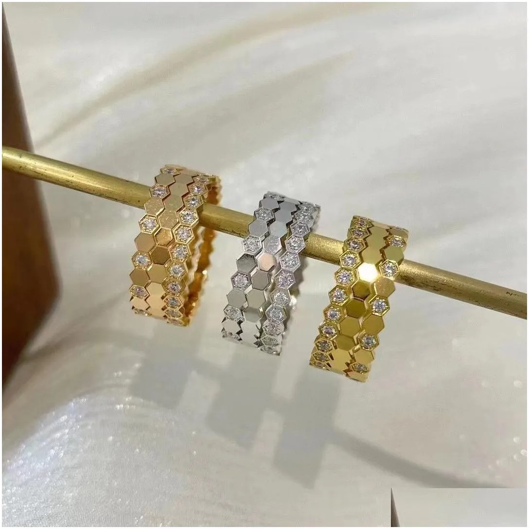 High Quality 925 Sterling Silver Honeycomb Bee My Love Ring Women`s Simple French Fashion Light Luxury Brand Jewelry Party Gifts Diamond Inlaided Shinny