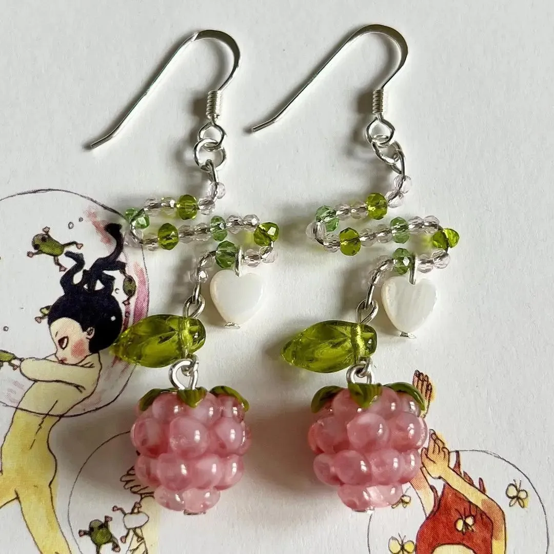 INS Handmade Cottagecore Forest of Glass Earrings Flower Pearl Grape Charm Earrings 240202