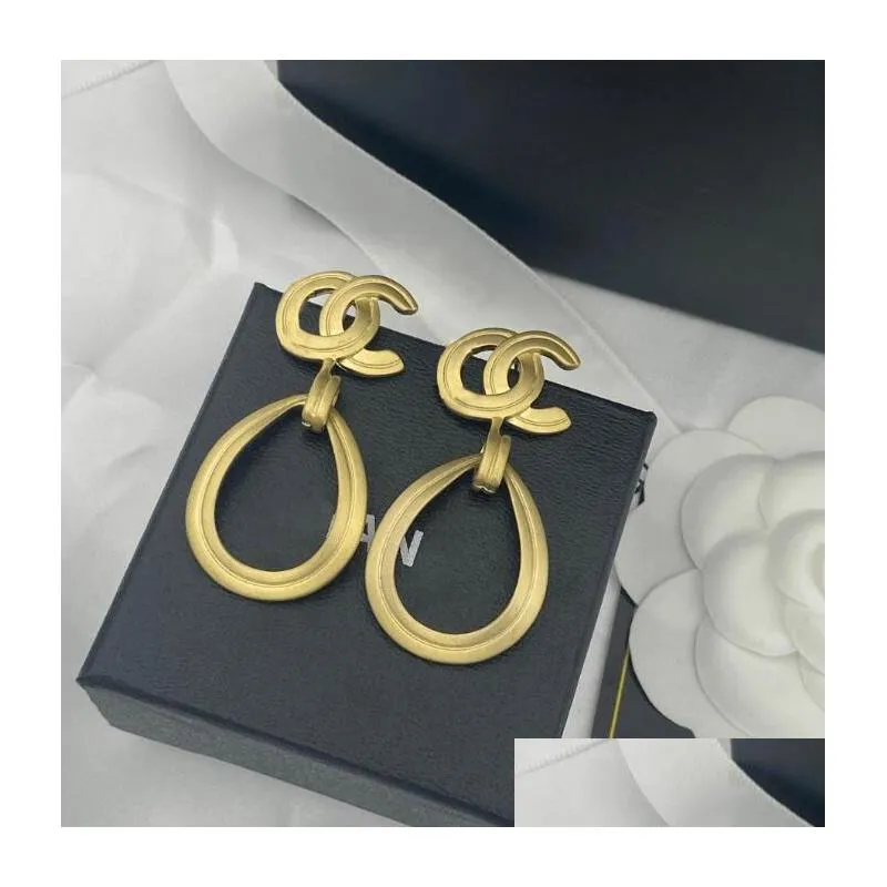 Fashion Womens Geometric Round Pearl Stud Charm Earrings Luxury Designer Brand Letter Crystal Rhinestone Earring 18K Gold Plated Women Wedding Party