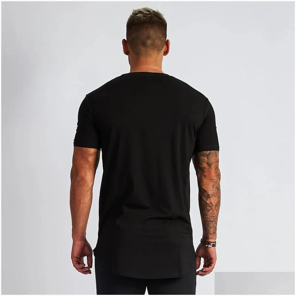 Men`s clothing summer gyms fashion running T-shirt cool short-sleeved round neck tee men women designer tshirt