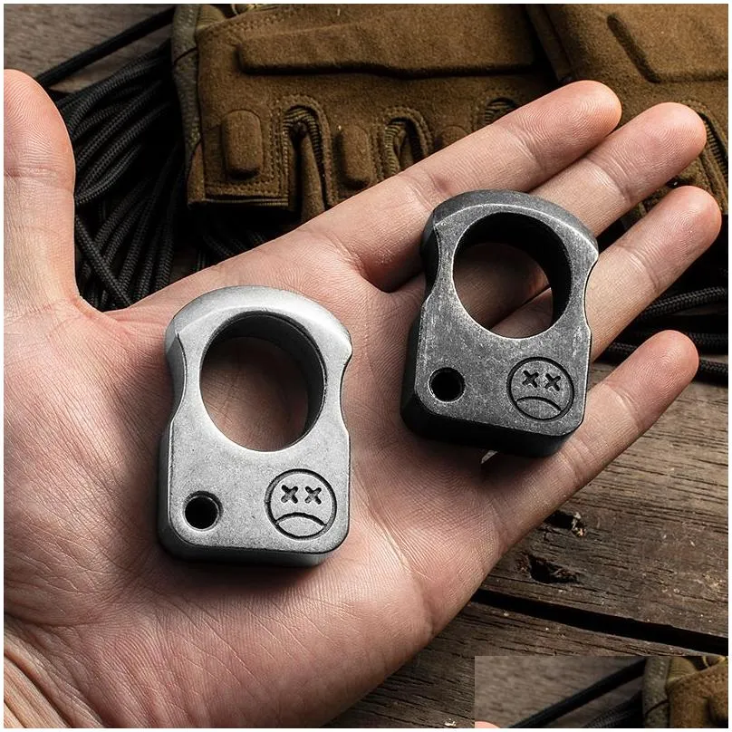 quality self high defense metal knuckle duster finger tiger female anti wolf outdoor camping pocket edc tool