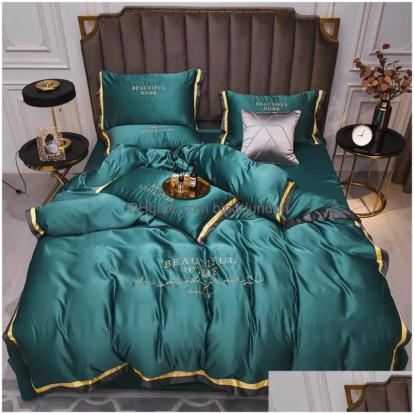 Bedding sets Luxury Sets Pink Grey White Rayon Embroidery Sheet Quilt Pillowcase Comfortable Soft Fluffy King Queen 4pcs 230809