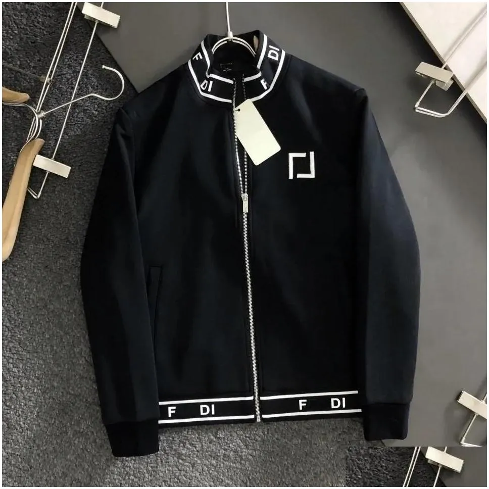 2023 New Mens Tracksuits Fashion Brand Men Suit Spring Autumn Men`s Two-Piece Sportswear Casual Style Suits