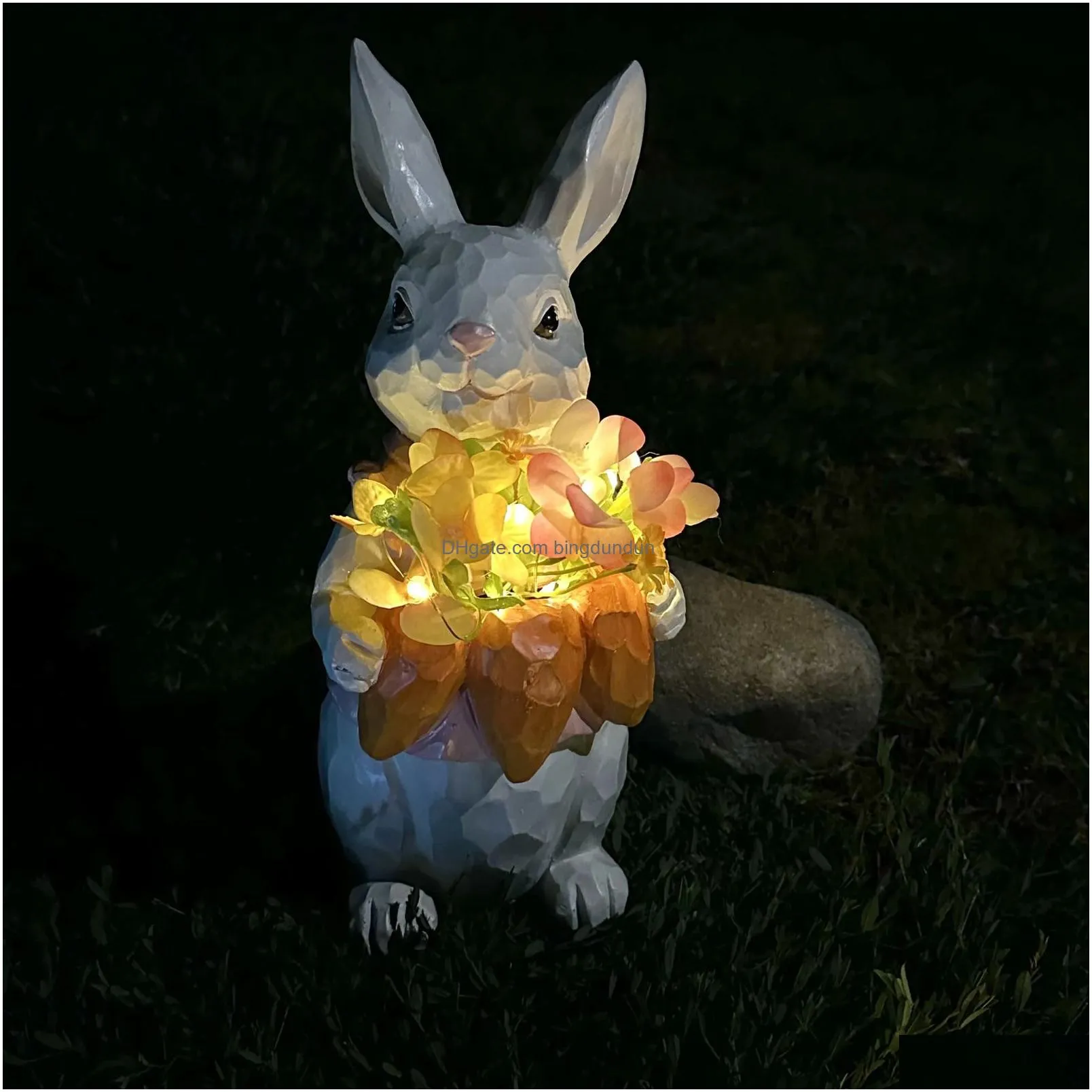 Creative carrot bouquet bunny decorative ornaments statue lamp solar garden lawn garden light 240411
