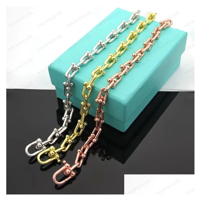  Designer Necklace Horseshoe Clasp Chain Necklace Luxury Bracelet Double U Earrings Women Wedding Jewelry Accessories with Box