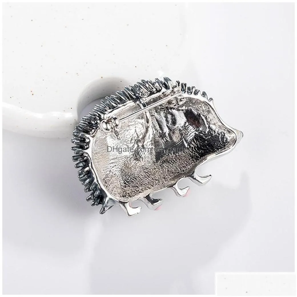 Pins Brooches Wholesale Womens Fashion Natural Insect Animal Lovely Alloy Rhinestone Hedgehog Brooch Pins Women/Man Party Wear Drop D
