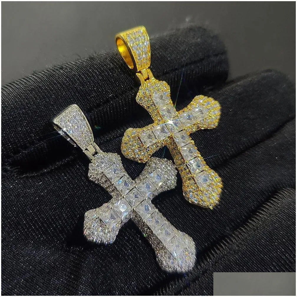 Pendant Necklaces Shining Diamond Stone Cross Pendants Necklace Jewelry 18K Real Gold Plated Men Women Gift Religious Drop Delivery