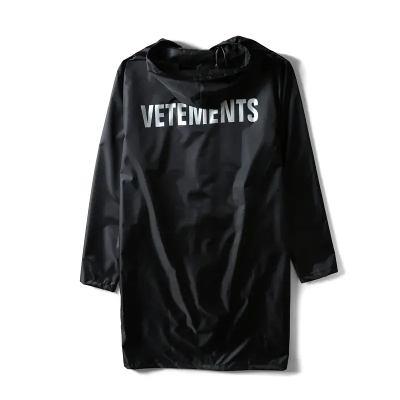 Vetements raincoat mens deals