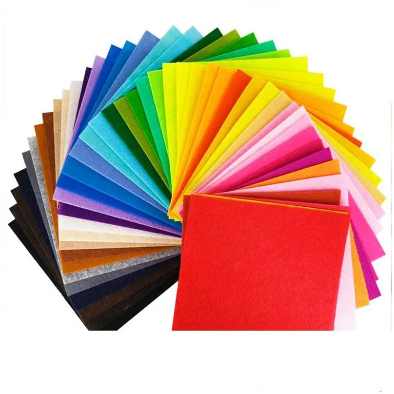 wholesale 15x15cm non woven felt 1mm thickness polyester cloth felts diy bundle for sewing dolls crafts packaging paper