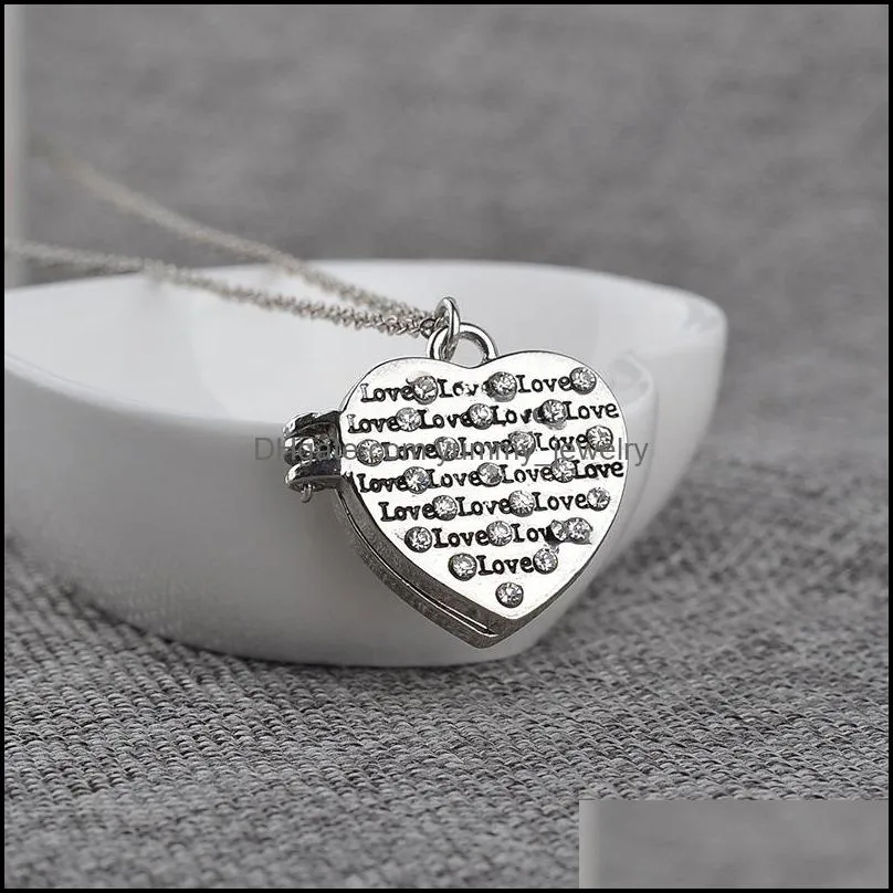 Pendant Necklaces Mothers Day Gift Necklace Retro Heart Shape Box Locket Neckace Great For Mom Drop Delivery Jewelry Pendants Dhkgn