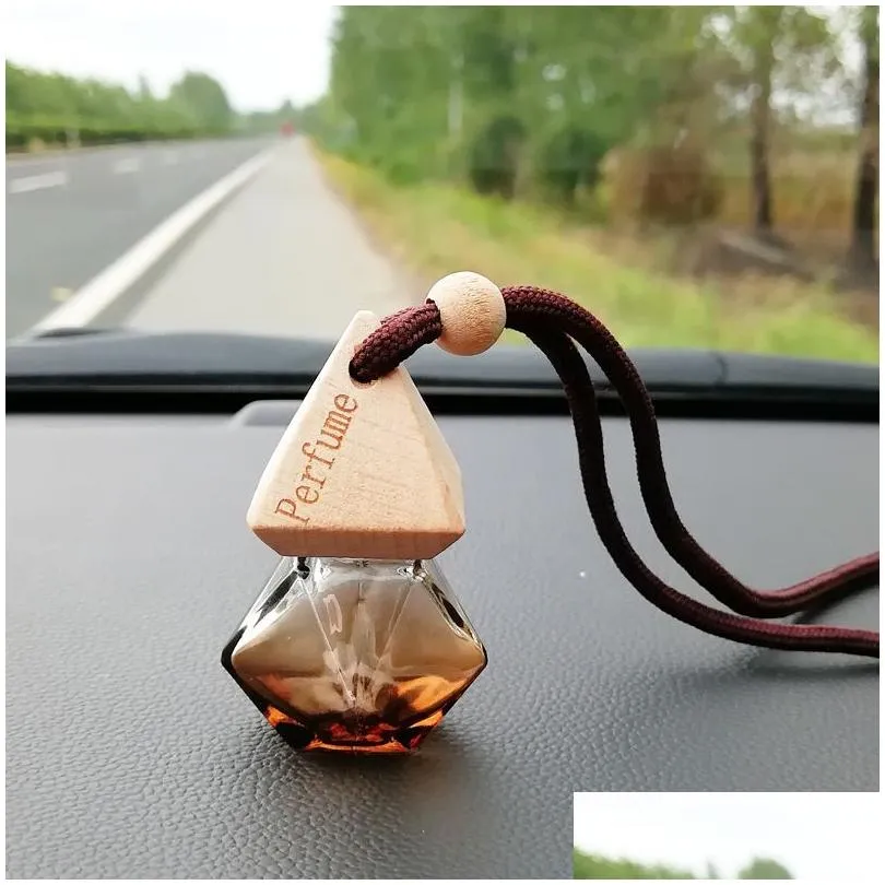 wholesale glass car perfume bottle with wood beautiful cap empty refillable bottles hanging cute air freshener carrier small gift