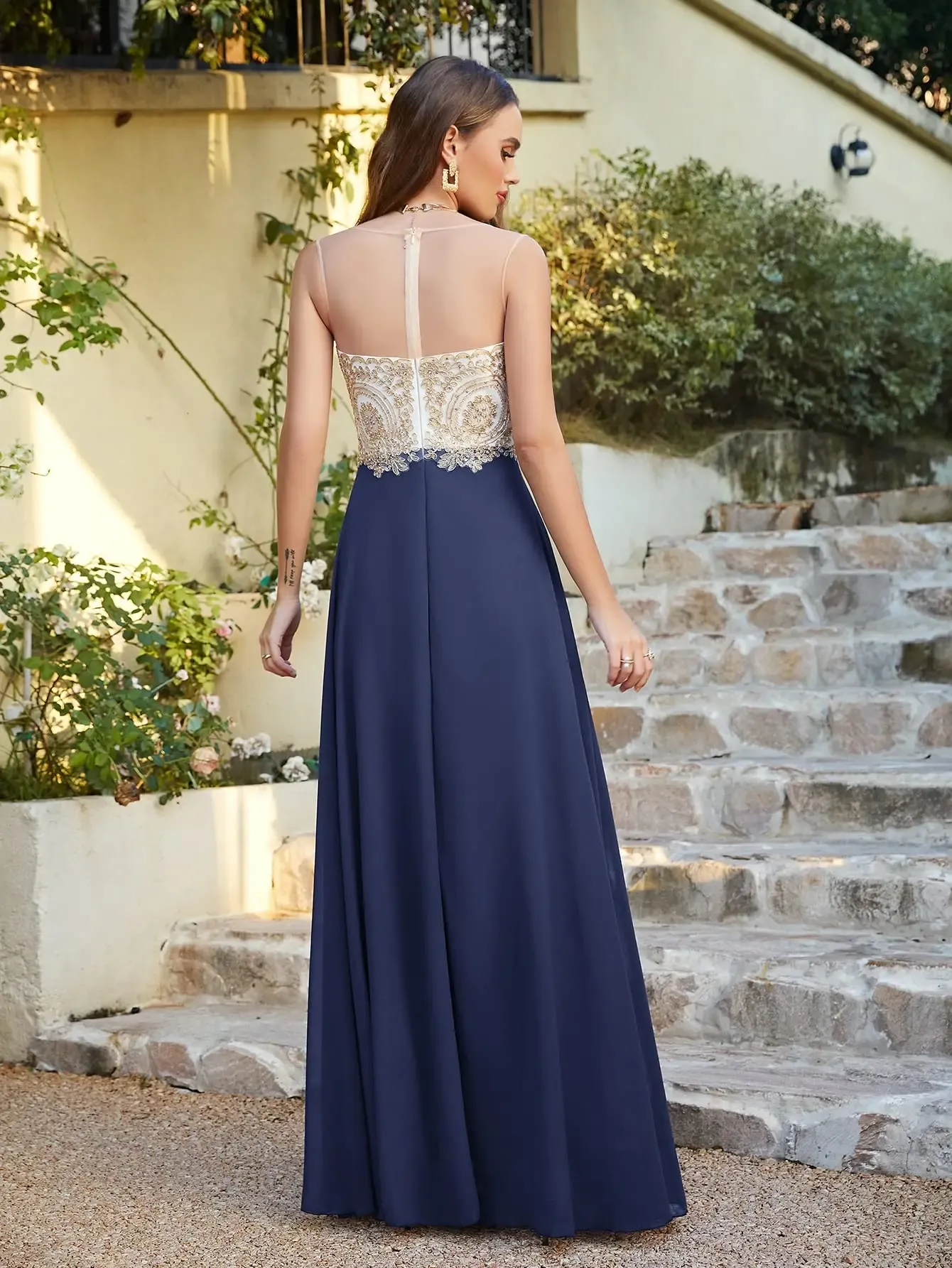 Elegant A Line Chiffon Bridesmaid Dress Sexy See-Through Back Evening Dress Mesh Neck Prom Gown Vestidos de gala CPS620