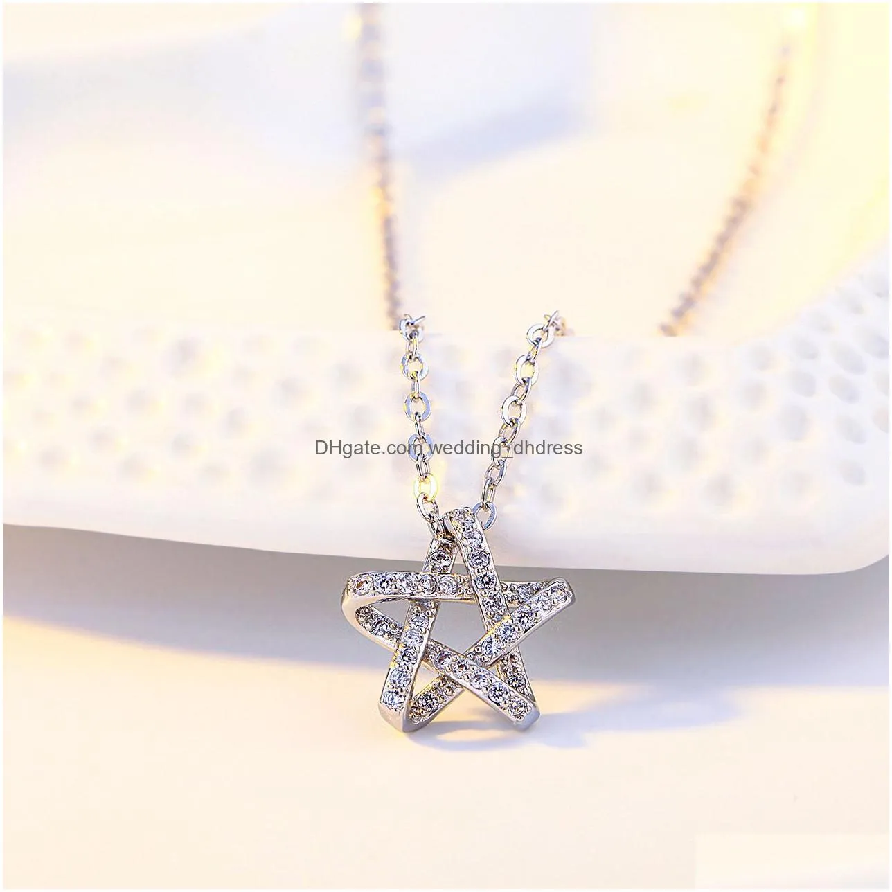 Other Wedding Favors Rhinestone Star Pendant Necklace White Gold Luxury Design Women Party Jewelry For Girl Gift Fashion Choker Neck Dhlak