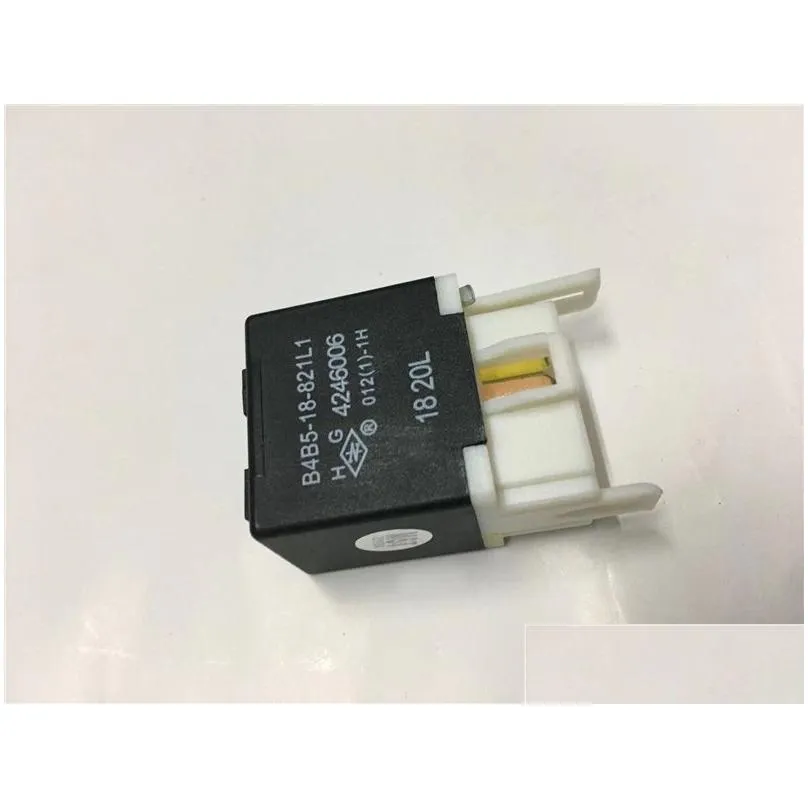 Auto Relays Fuel Pump Relay For Mazda 323 Family Bj Prey Mx 5 Demio And