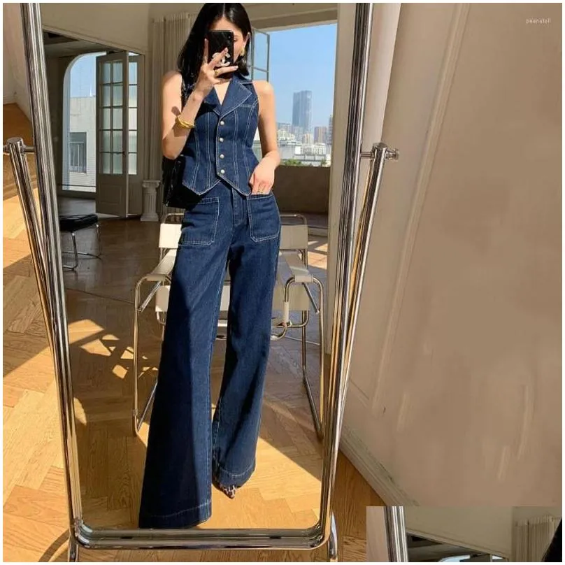 Retro denim outfit top