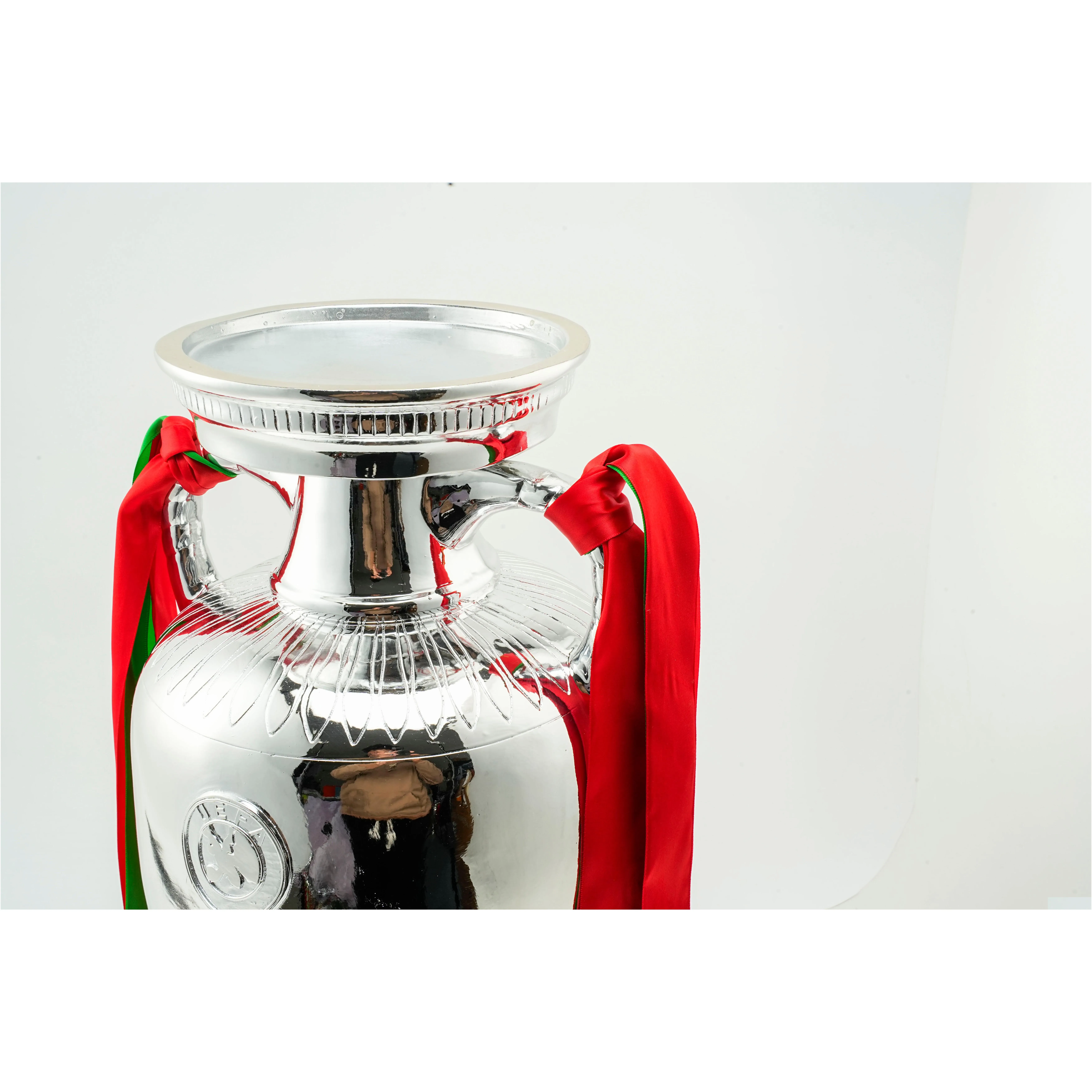Christmas Toy & Supplies 2024 Germany Delaunay Euro Cup Trophy Decorative Resin Craft Featuring Ronaldo Mbappe Sane Kane Bellingham D Otvum