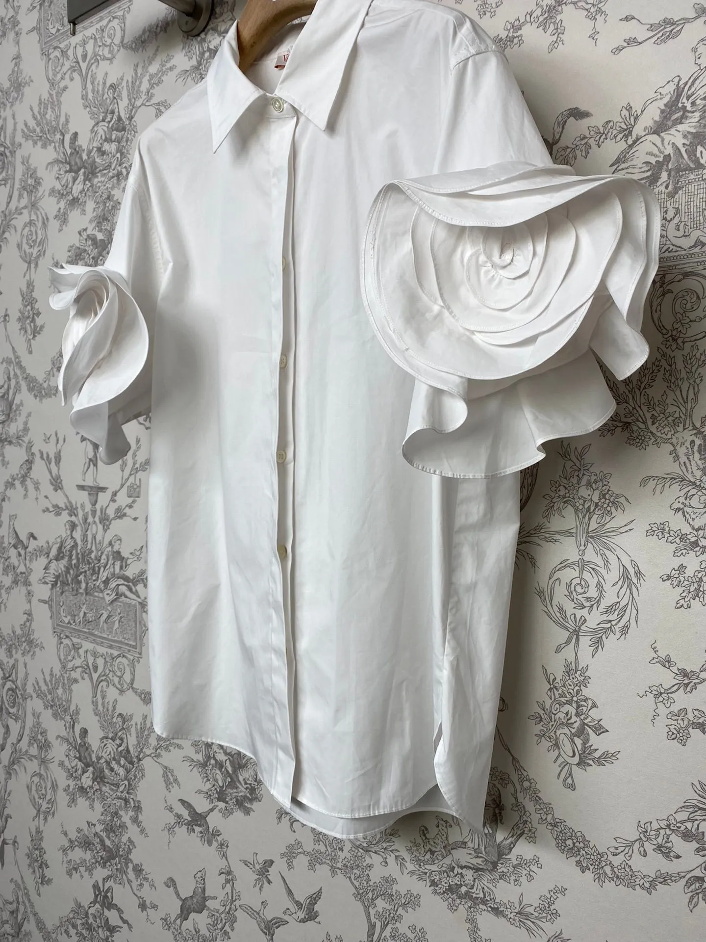 Women`s Blouses & Shirts White cotton lapel short sleeved floral petal sleeve shirt